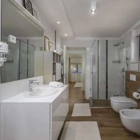 Willa Bonavia - Crowoder Luxury Rent *