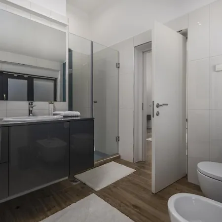 Bonavia - Crowoder Luxury Rent *