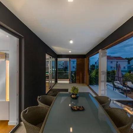 Villa Bonavia - Crowoder Luxury Rent Zadar